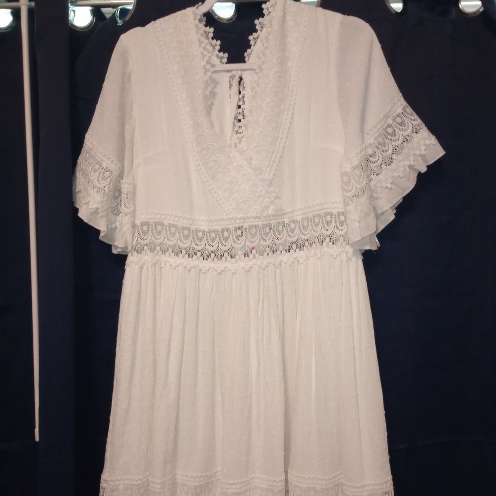 White sfc dress